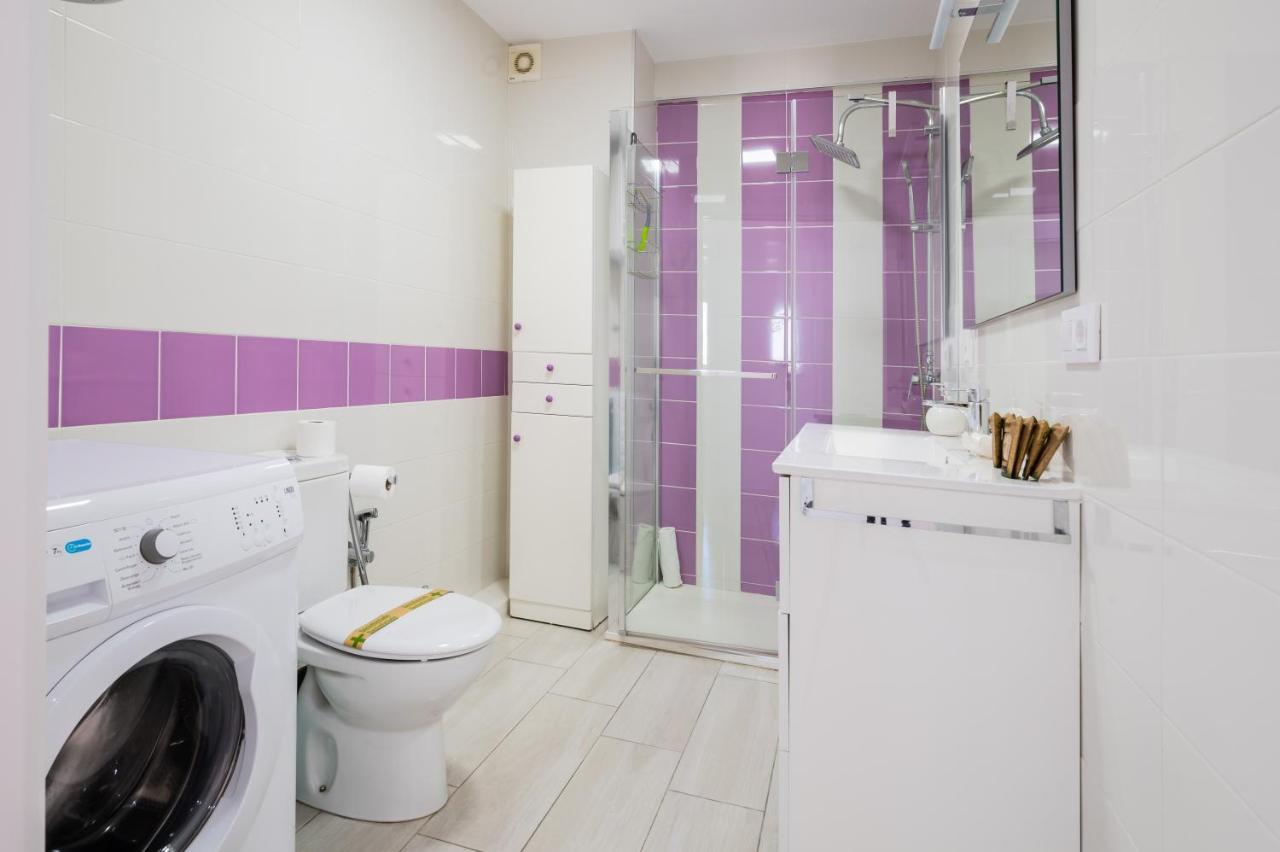 شقة Wide And Colourful- 3Bd 1Bth- Triana إشبيلية المظهر الخارجي الصورة